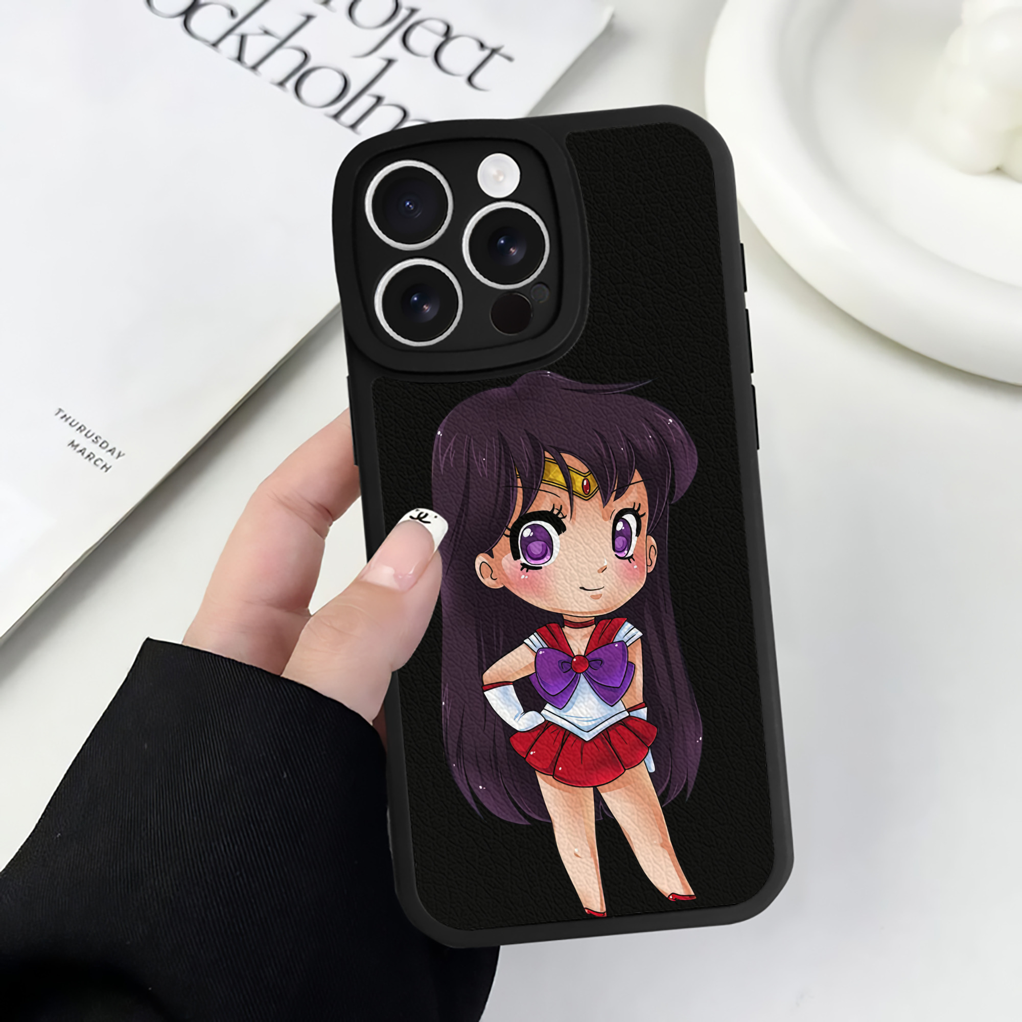 （画像用） 美少女戦士セーラームーン 火野レイ ひの レイ Sailor Moon Hino Rei （セーラーマーズ,Sailor Mars） 【iPhone 16シリーズ対応】シリコンスマホケース（レザー調） 材質：シリコン
